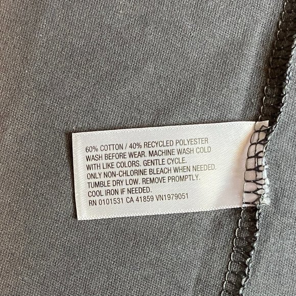 Art Class Long Sleeve Oversized Chevrolet Corvette Graphic T-Shirt NWT - Picture 7 of 7